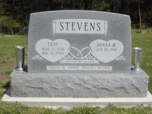 georgia gray granite, headstone, cemetery, grave, grave marker, monument, iowa, memorial